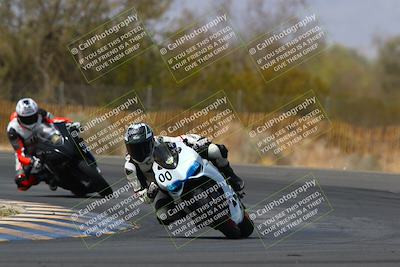 media/Apr-09-2022-SoCal Trackdays (Sat) [[c9e19a26ab]]/Turn 3 (135pm)/